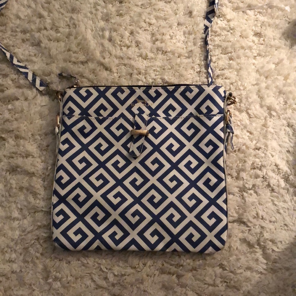 scout cross body bag/purse